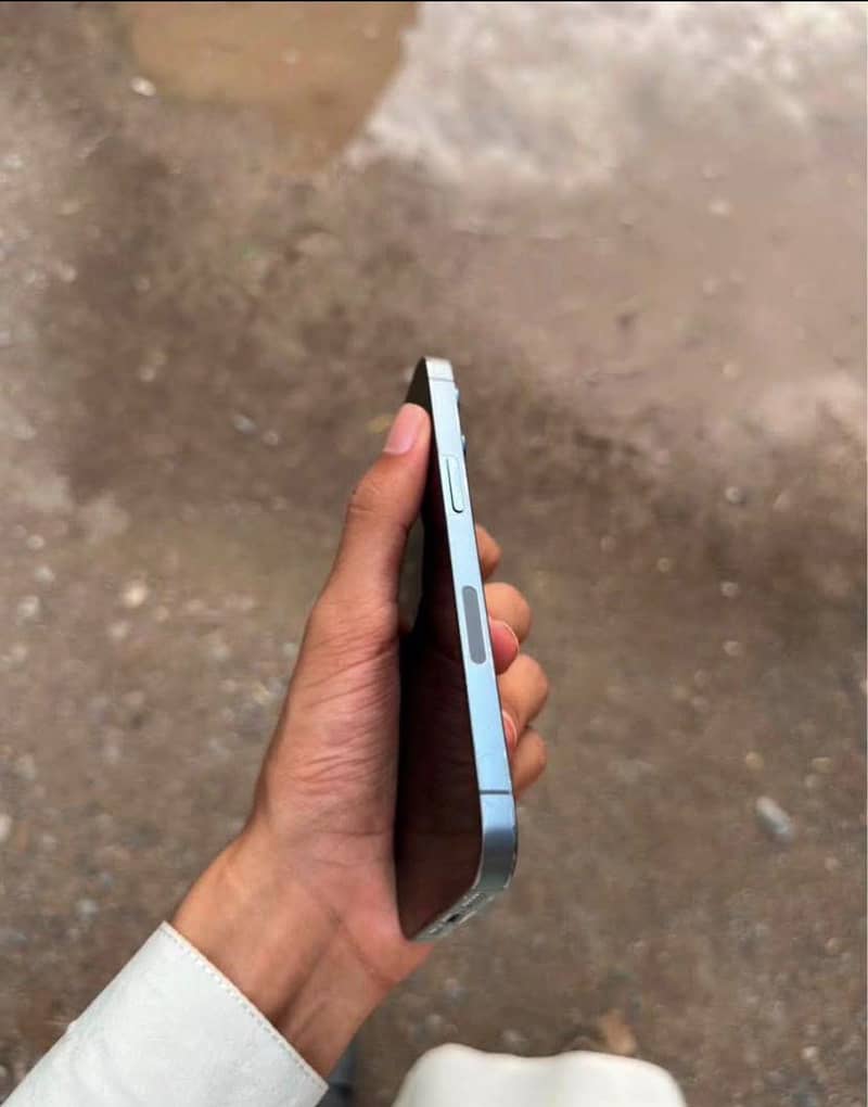 Apple iPhone 13 Pro 5