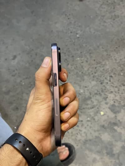 Apple iPhone 14 Pro