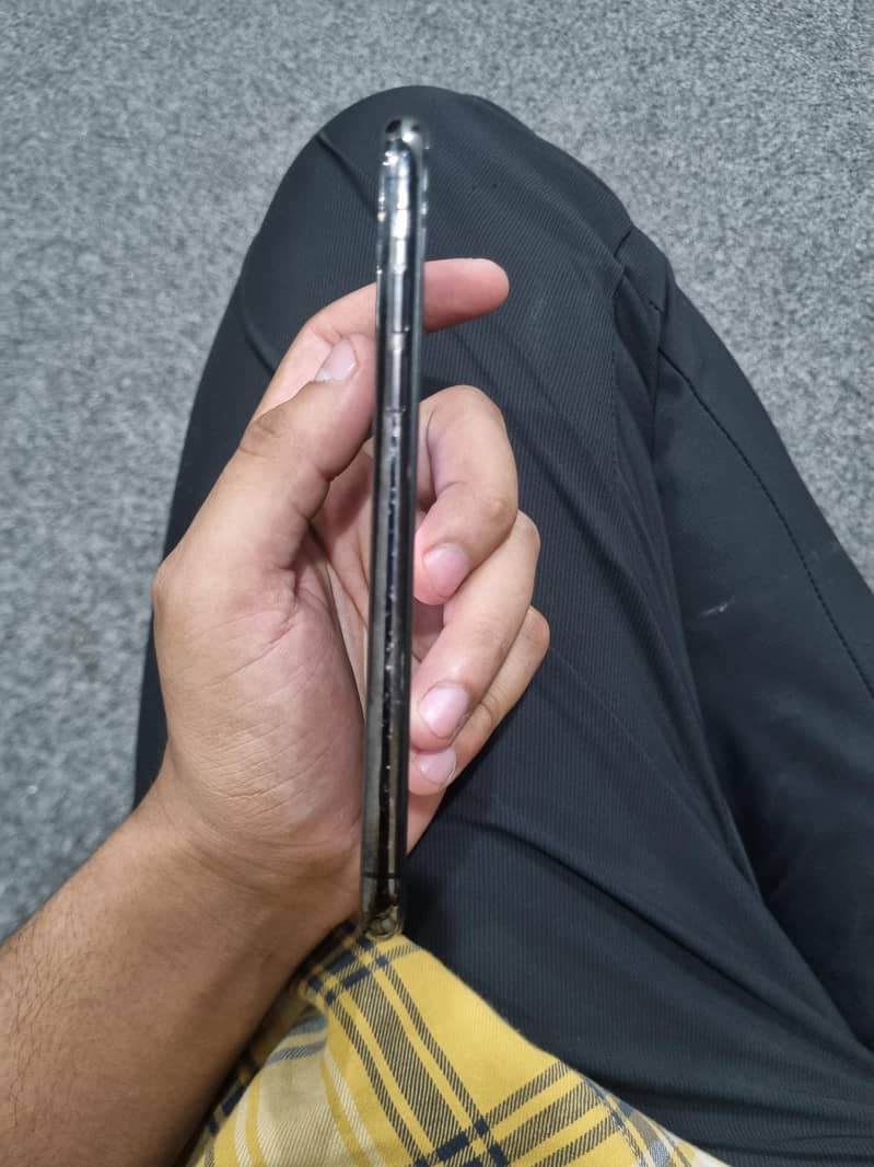Apple iPhone X 1