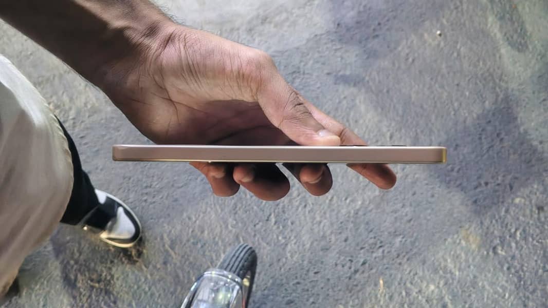 Xiaomi Redmi Note 13 2