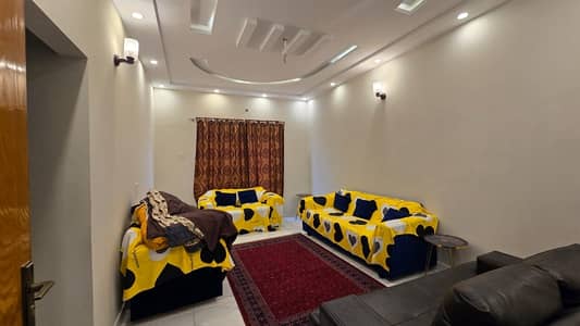 10 MARLA IDEAL DOUBLE STOREY HOUSE AT MAIN BOULEVARD ROAD FOR SALE IN ALLAMA IQBAL TOWN