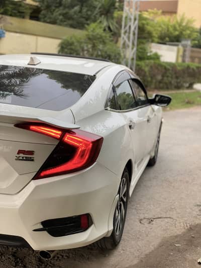 Honda Civic Turbo 1.5 2016