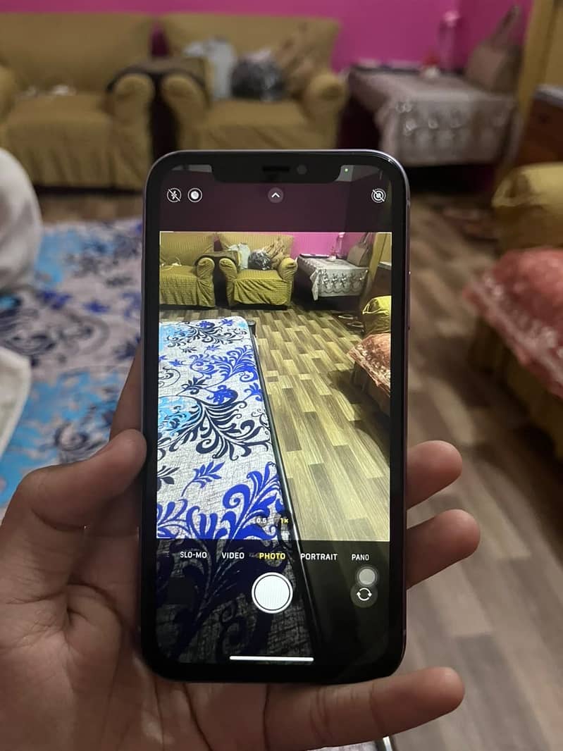 Apple iPhone 11 9
