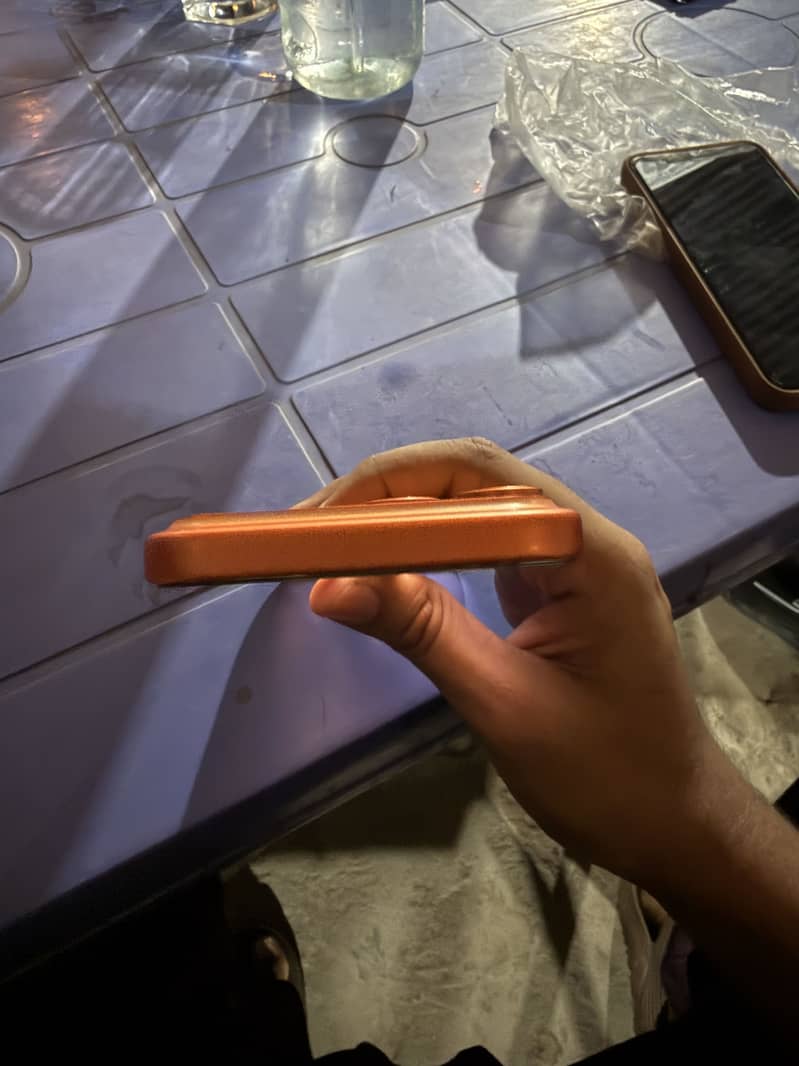 Apple iPhone 17 Pro Max 4