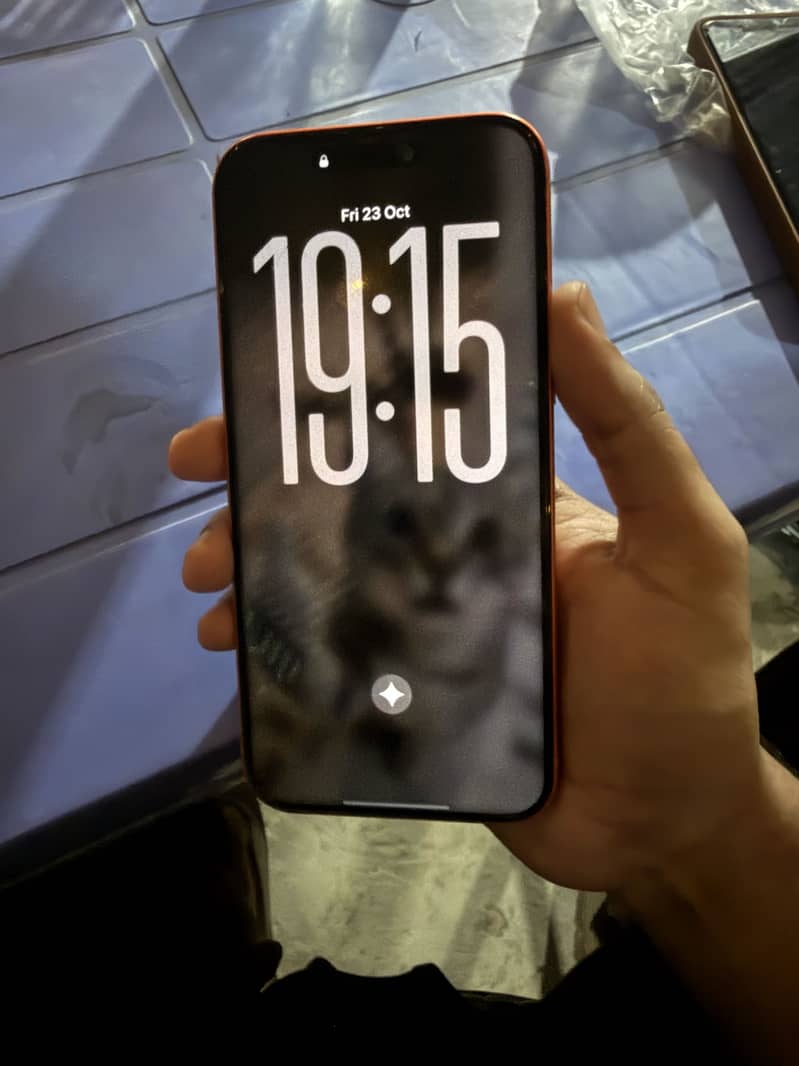 Apple iPhone 17 Pro Max 5