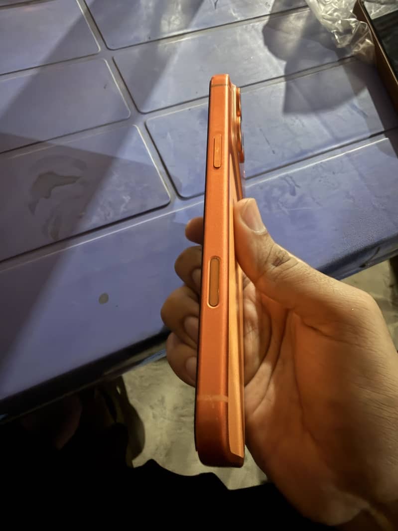 Apple iPhone 17 Pro Max 7