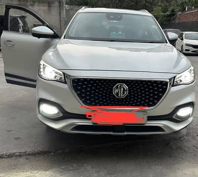MG HS 2021