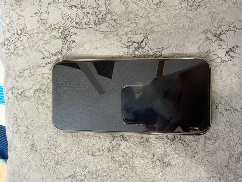 Apple iPhone 16 Pro Max 5