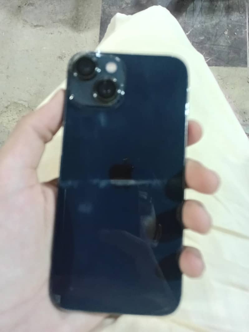 Apple iPhone 13 0