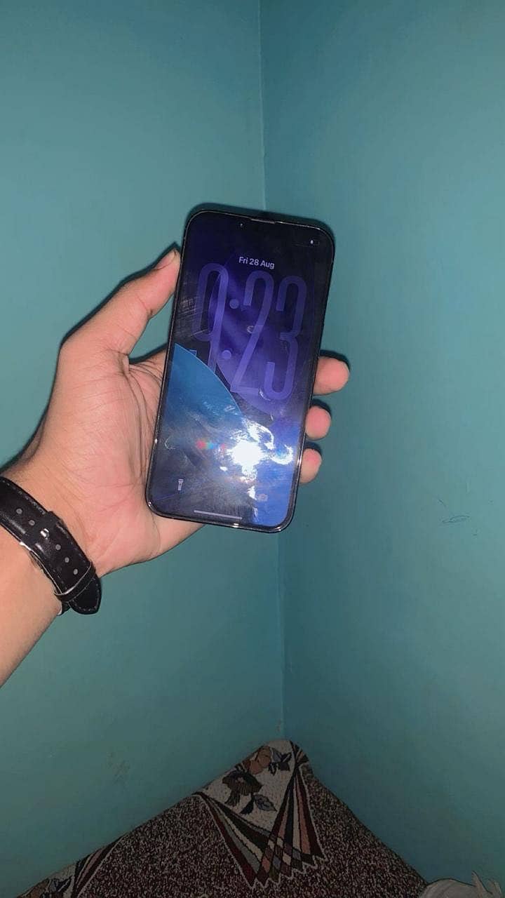 Apple iPhone 13 Pro 2