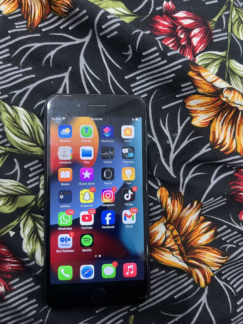 Apple iPhone 7 Plus 2