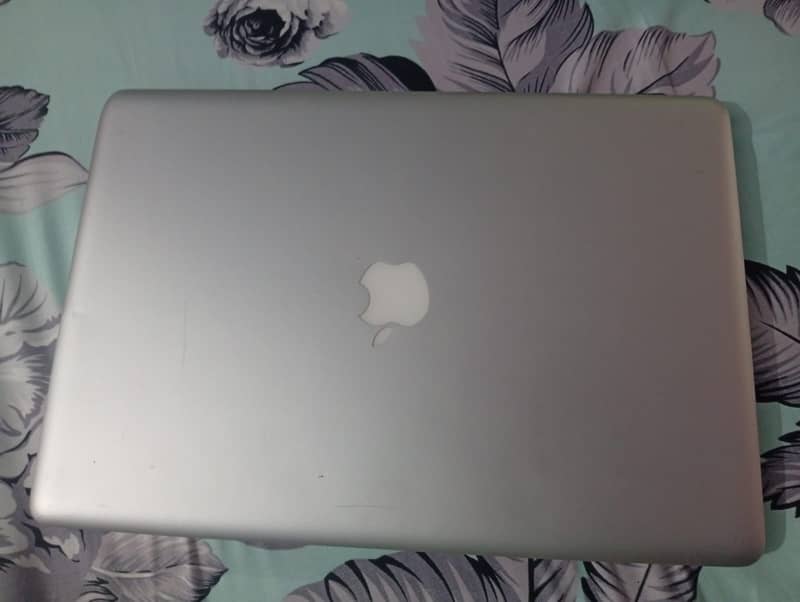 Macbook pro 0