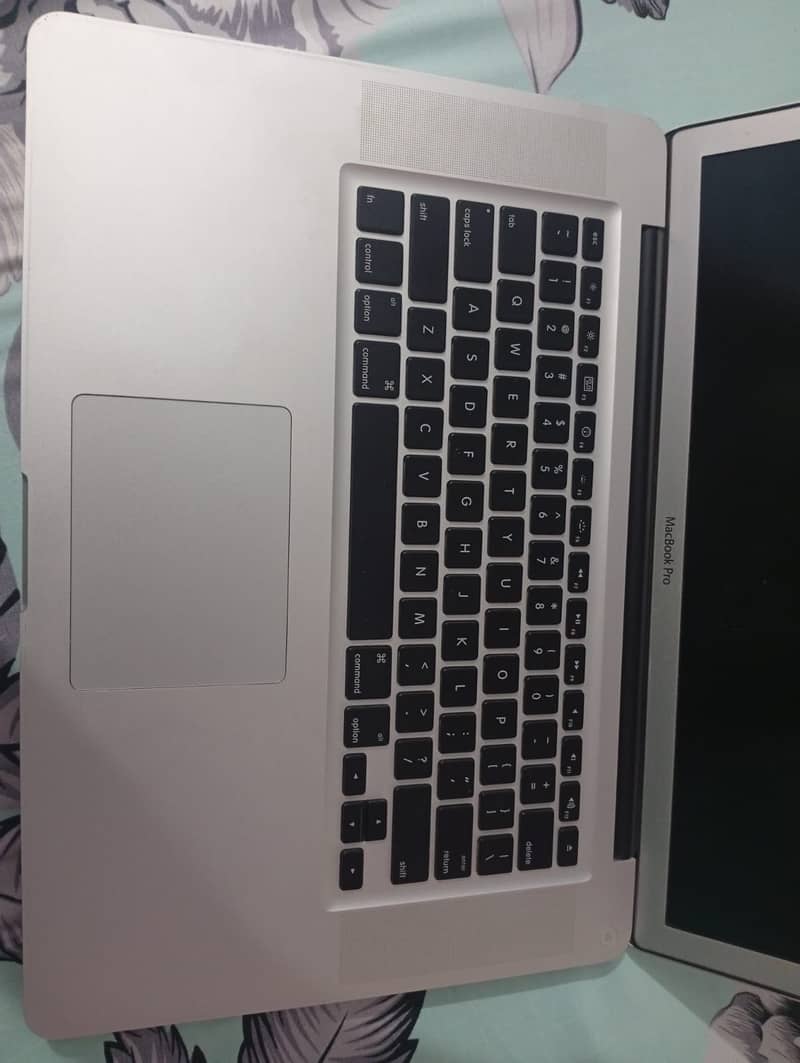 Macbook pro 2