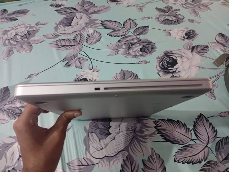 Macbook pro 3