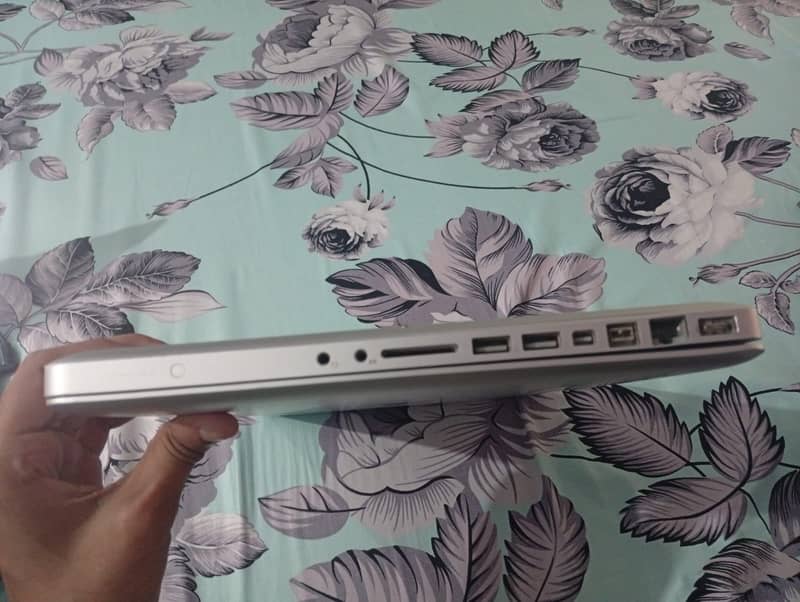 Macbook pro 4