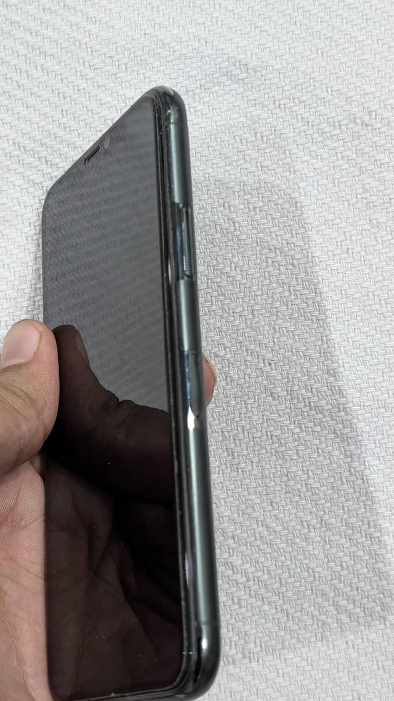 Apple iPhone 11 Pro 5