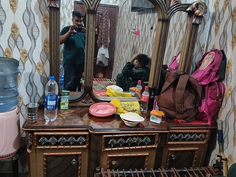 bed sh 3