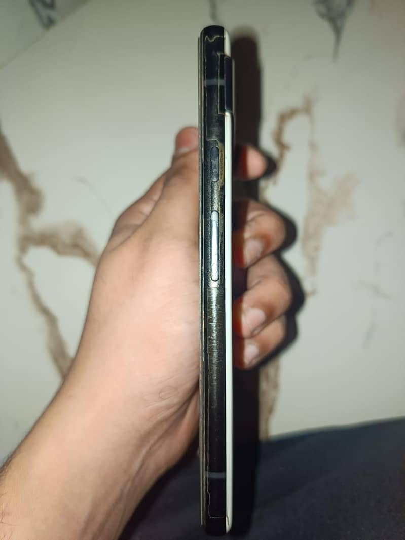 Google Pixel 6a 1