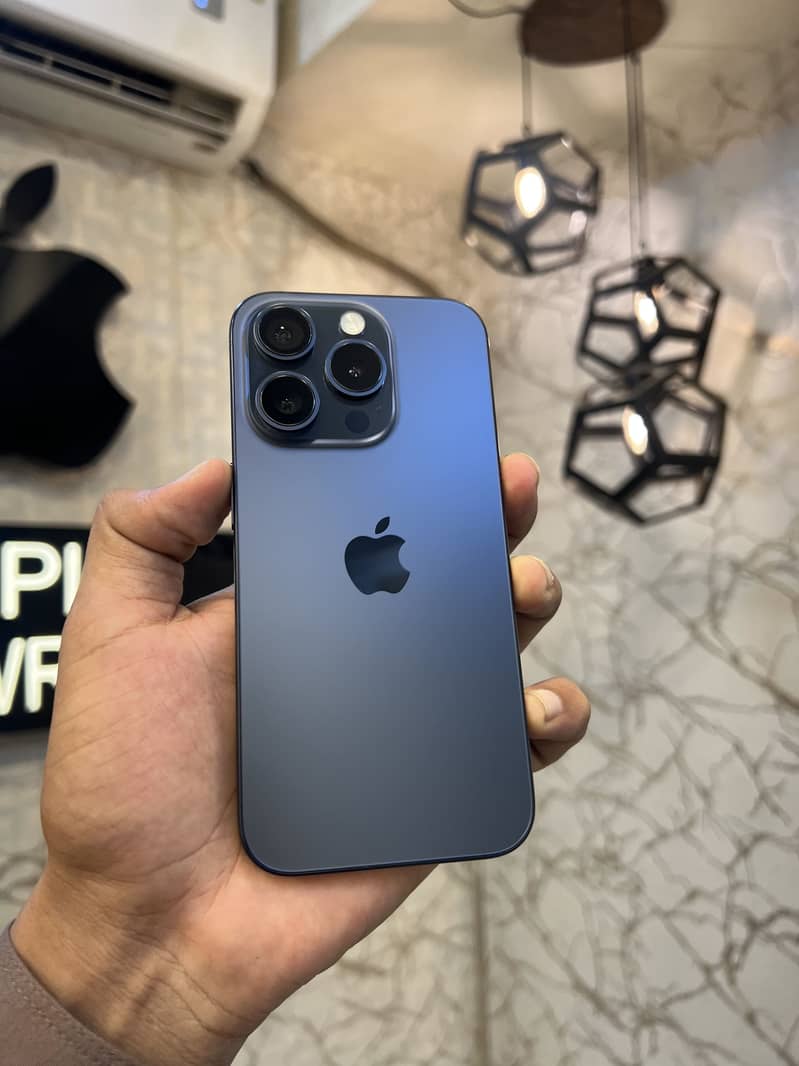 Apple iPhone 15 Pro 5