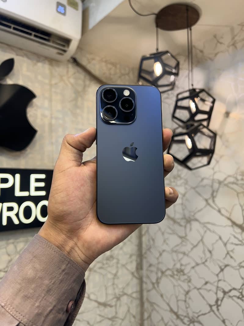 Apple iPhone 15 Pro 10