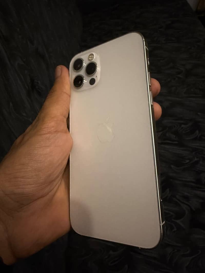 Apple iPhone 12 Pro 0