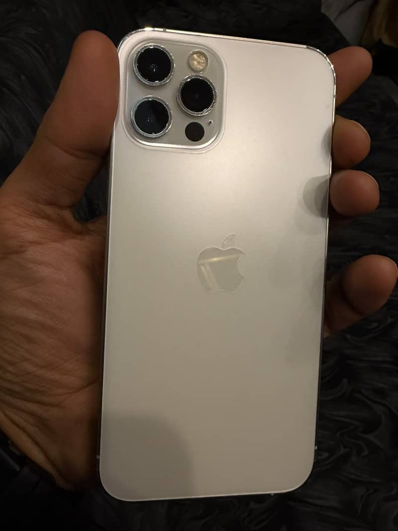 Apple iPhone 12 Pro 6