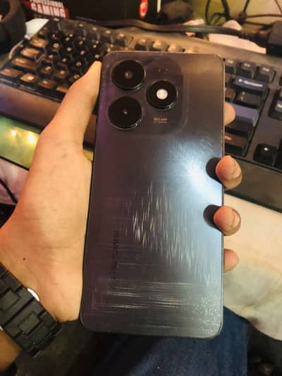 Tecno Spark 20C FOR SALR