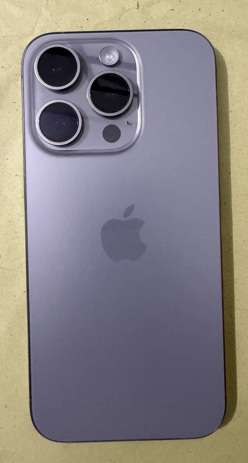 Apple iPhone 15 Pro 1