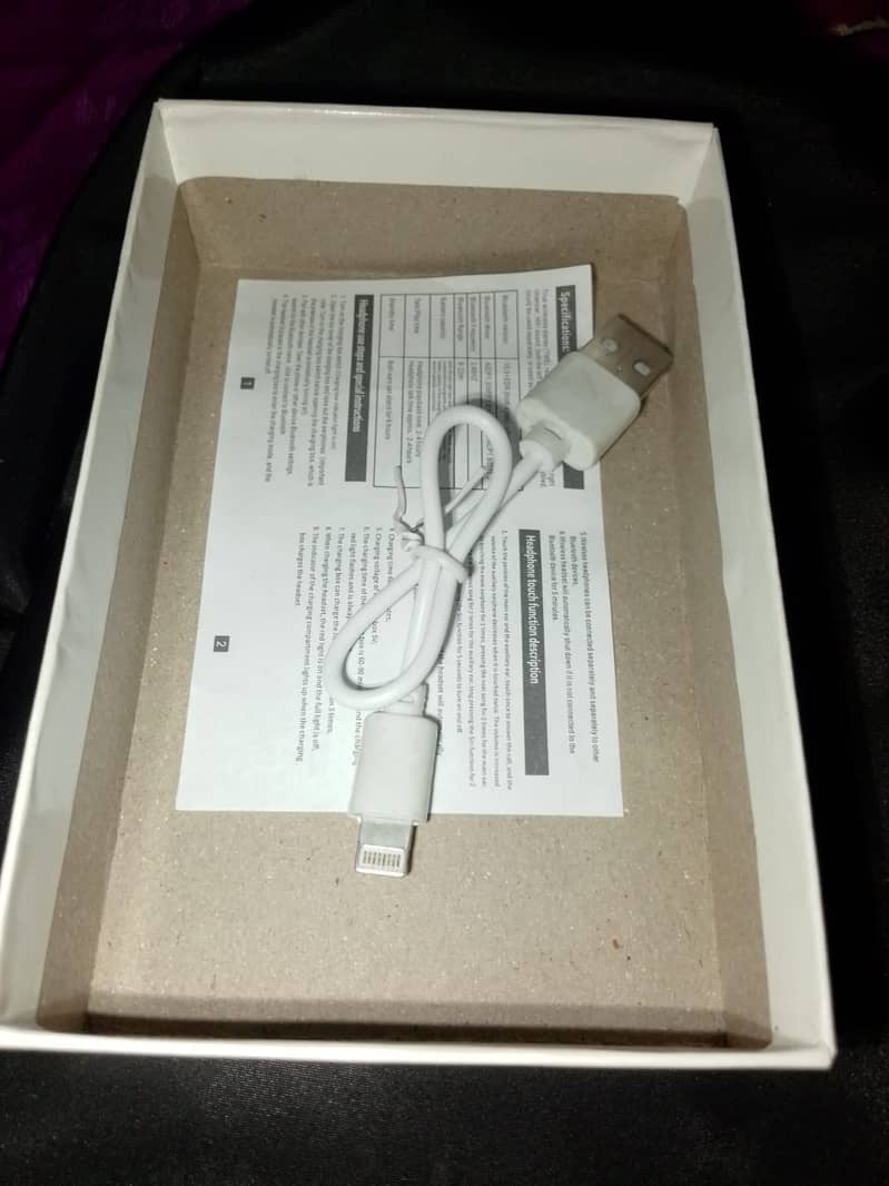 i14 tws earbuds 4