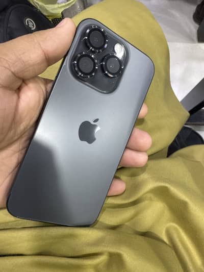 Apple iPhone 15 Pro