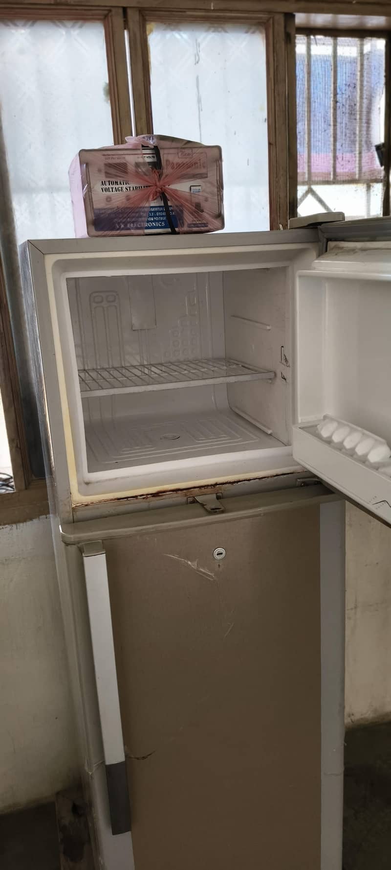 Refrigerator 3