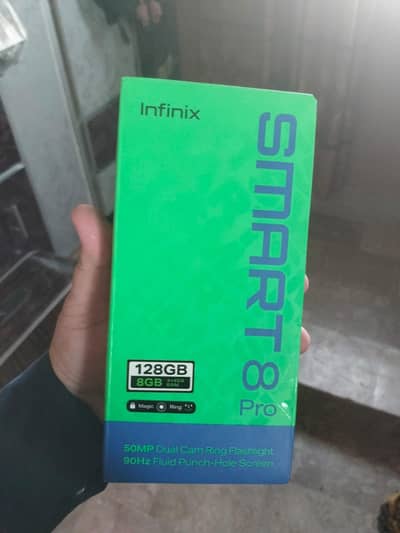 Infinix Smart 8 Pro