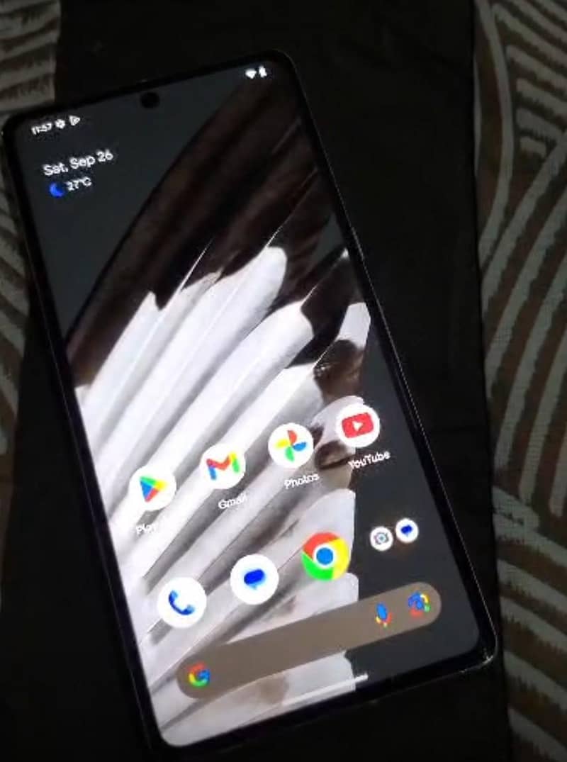 Google pixel 7 pro panel 7
