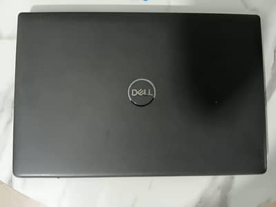 Dell Latitude 3520