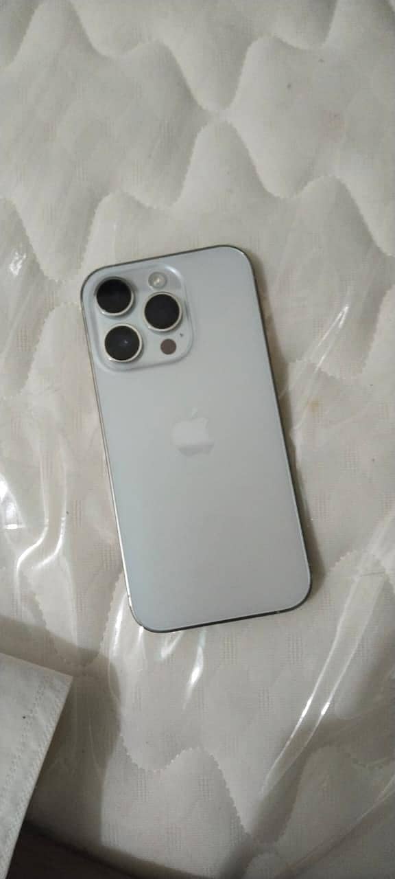 Apple iPhone 14 Pro 0