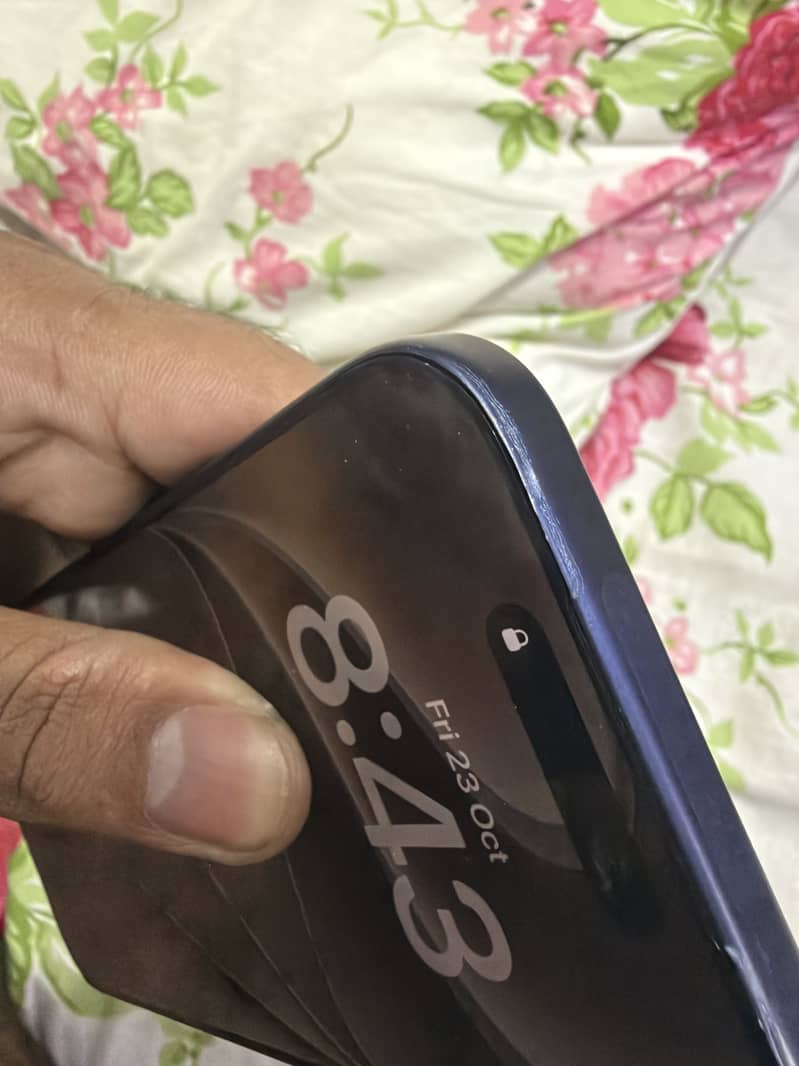 Apple iPhone 17 Pro Max 2