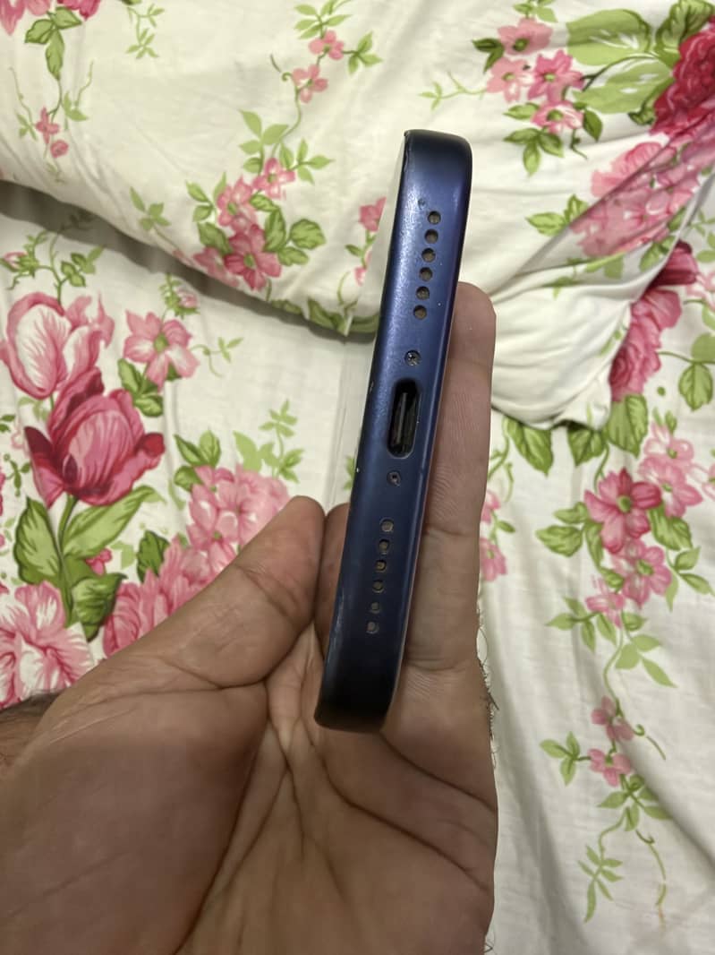 Apple iPhone 17 Pro Max 5