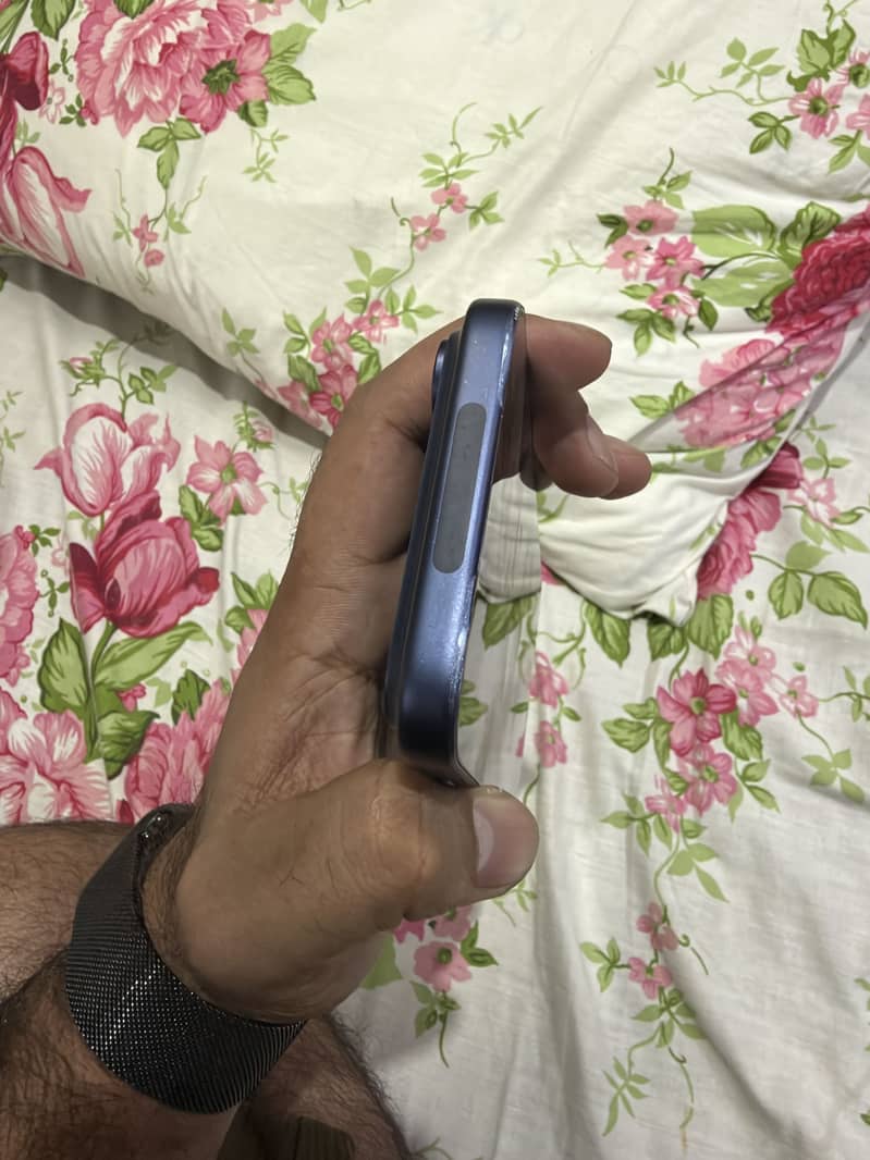 Apple iPhone 17 Pro Max 8