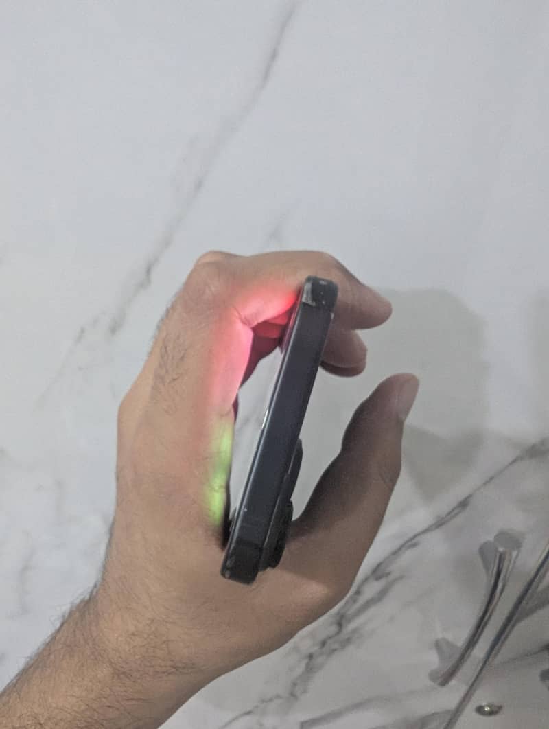 Apple iPhone 15 JV 5