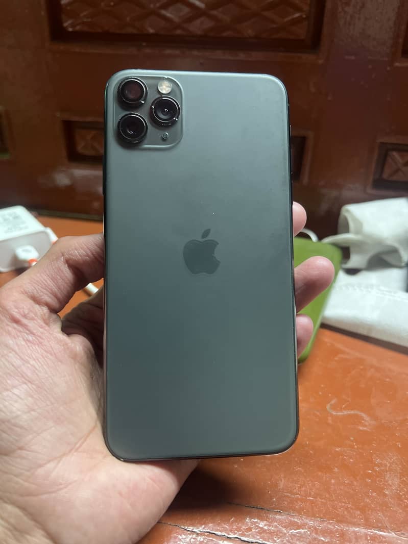iPhone 11 Pro Max 2