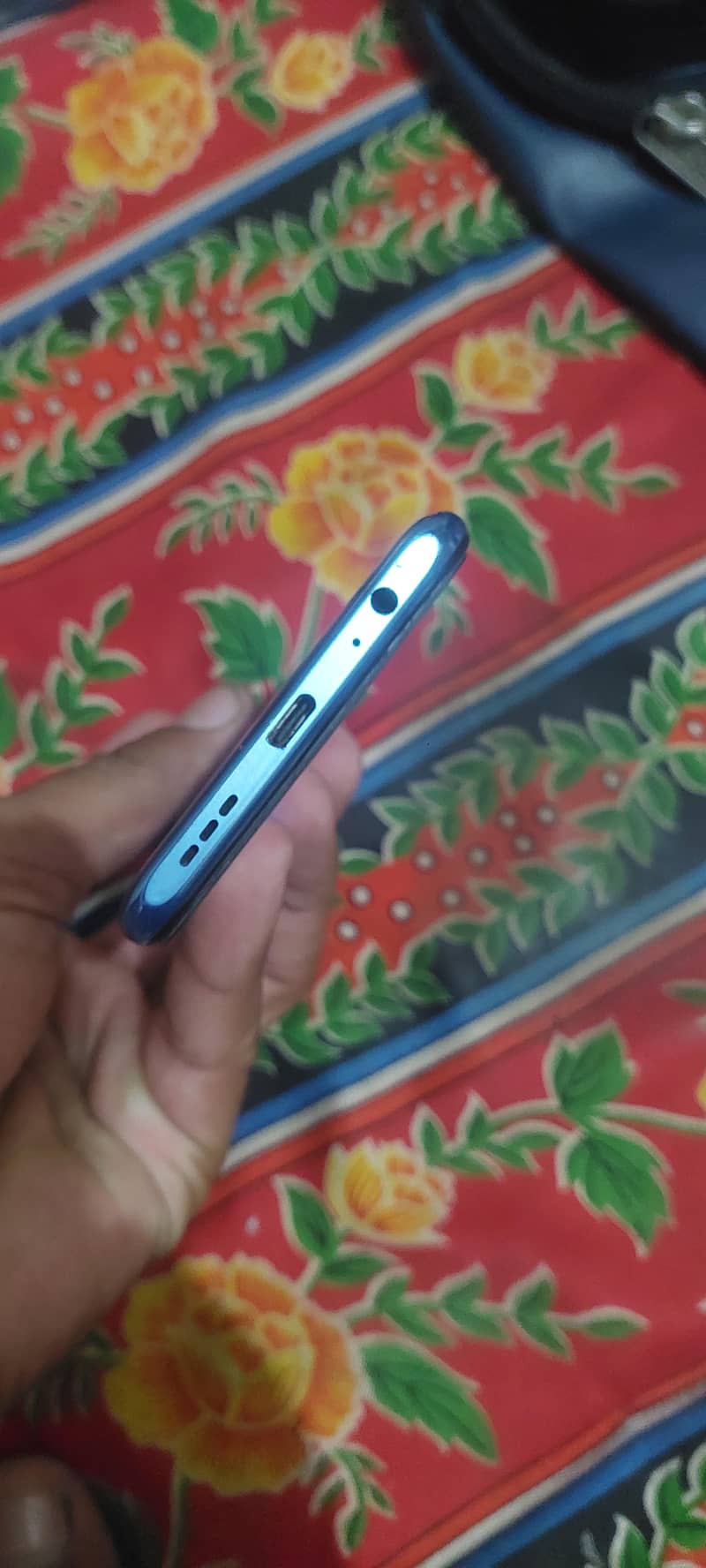 Xiaomi Redmi Note 10S 4