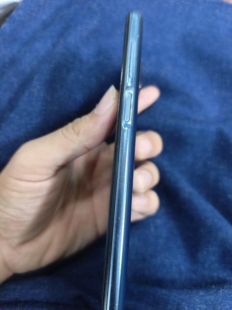 Xiaomi Redmi Note 9 Pro 3