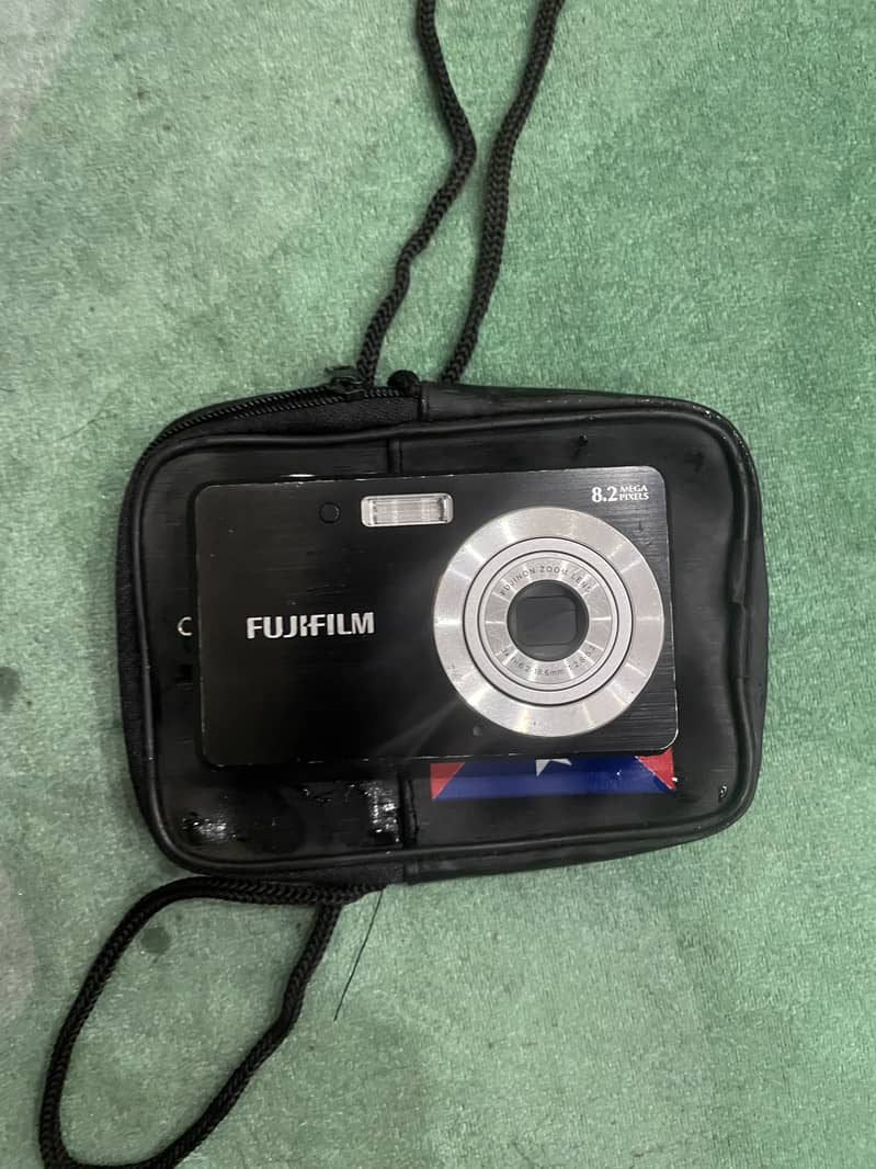 FUJIFILM Digital Camera 2