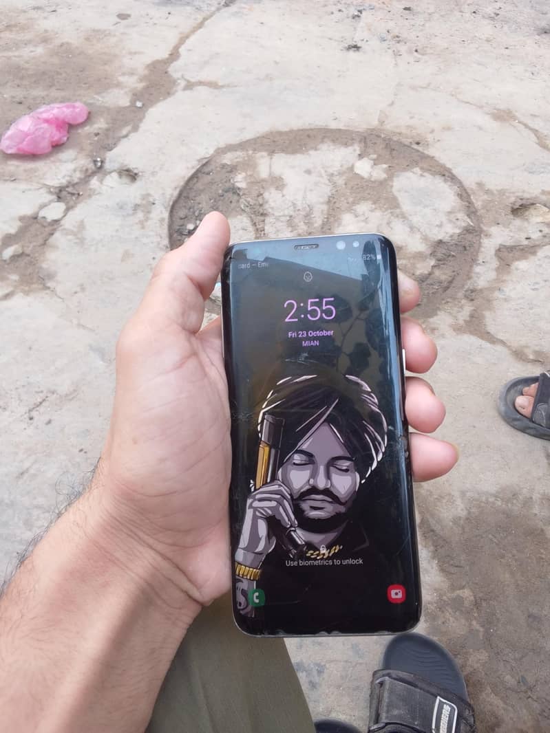 Samsung Mobile S8 2
