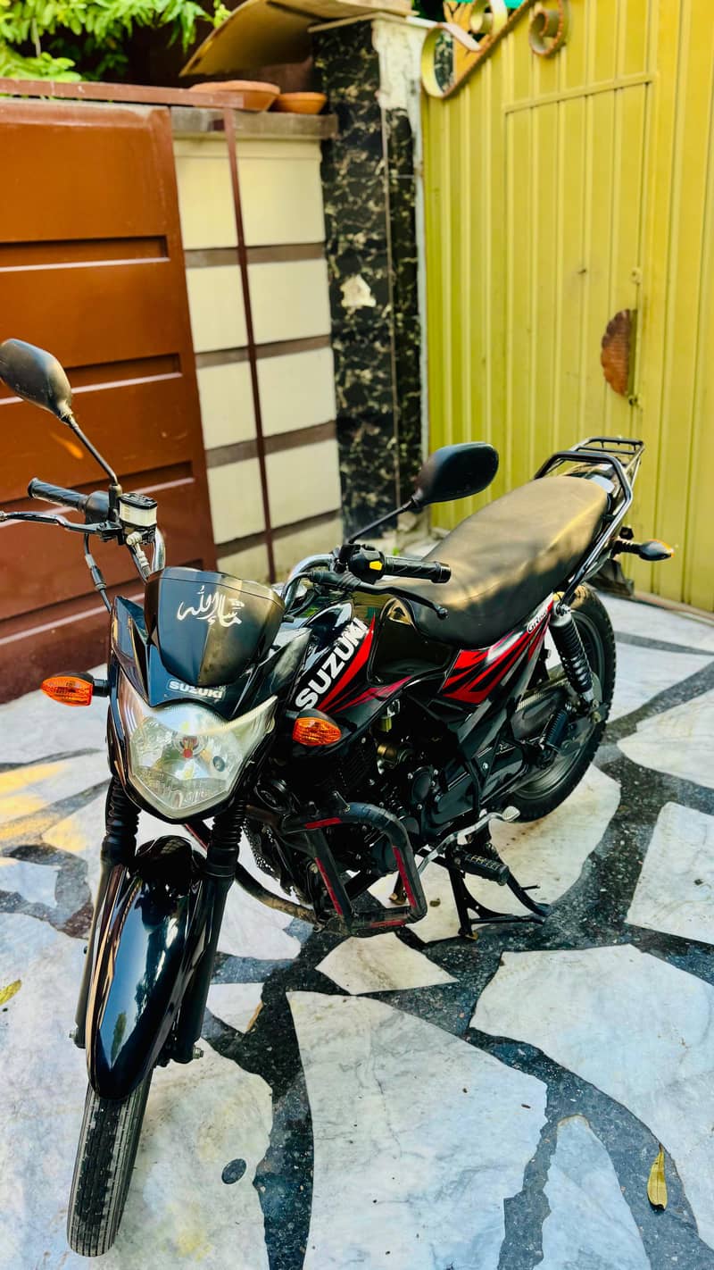 Suzuki GR 150 5