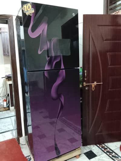 ful size refrigerator