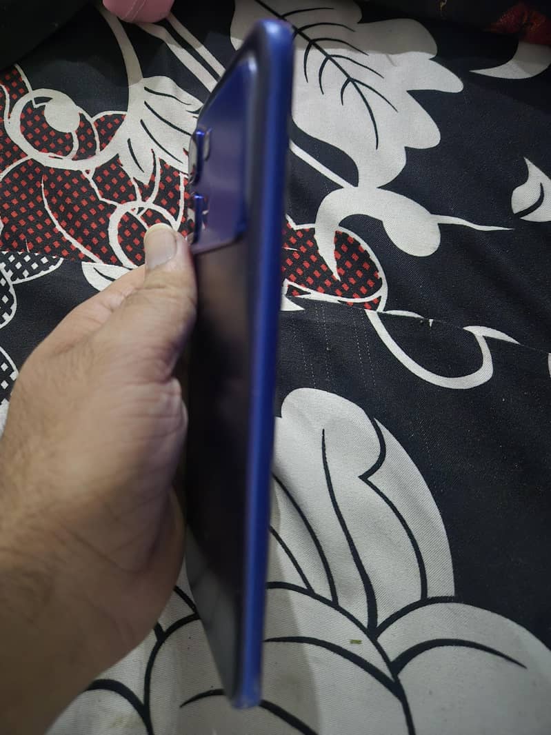 Infinix Note Edge 5G 3