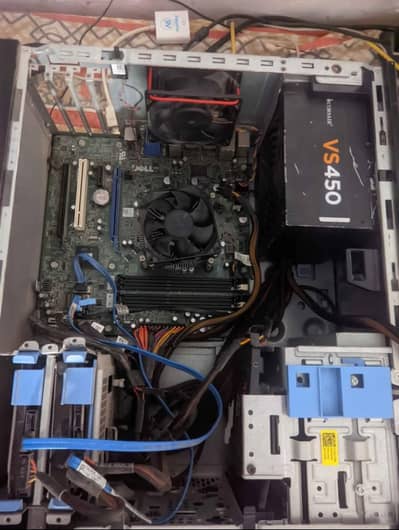 Intel Core i7 - 3770 with AMD RX 570