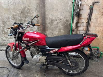 Yamaha bike