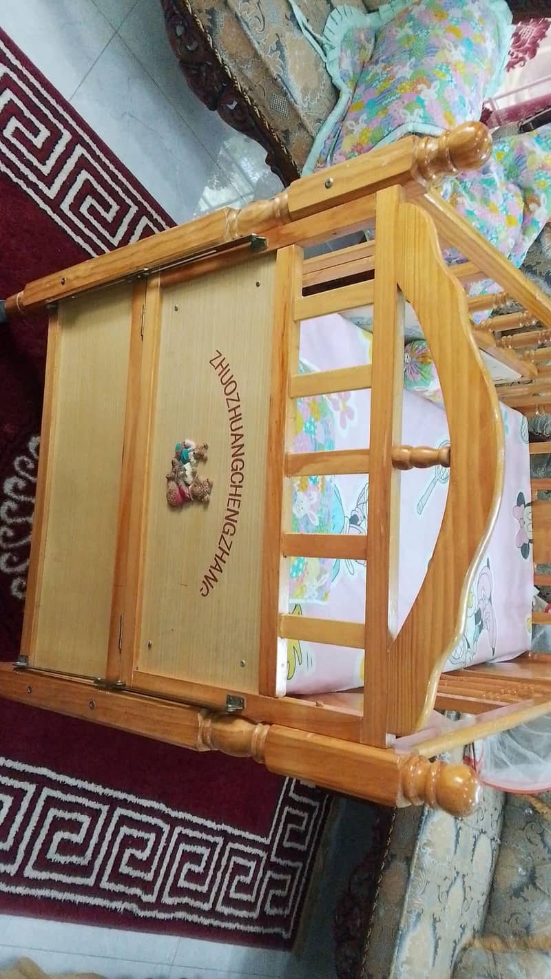 Baby cot 1